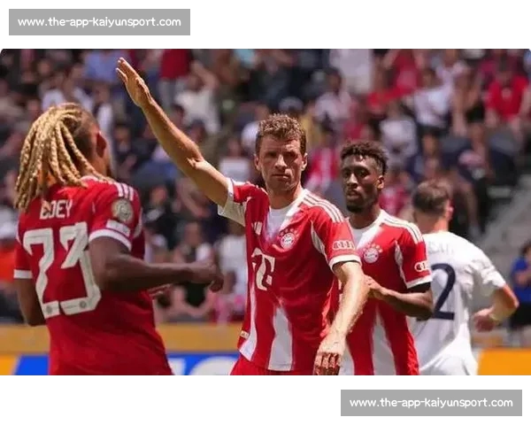 叉车工铁卫缺席！奥克兰城世俱杯迎战拜仁陷用人荒